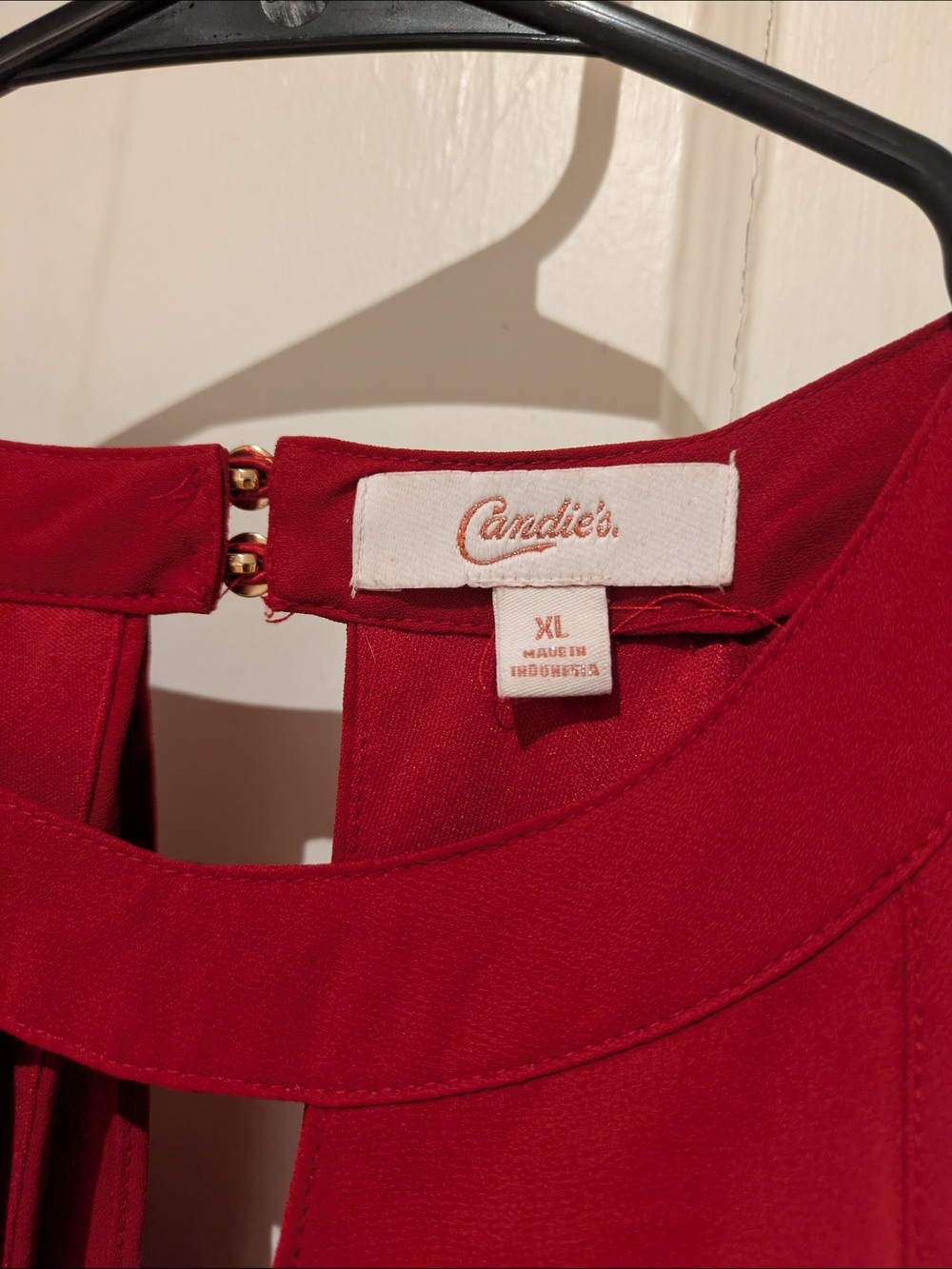 Candie's Red Cold-Shoulder Ruffle Mini Dress - Picture 4 of 6
